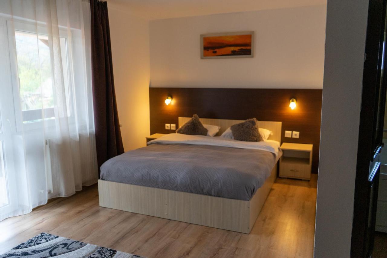 Casa Centiu Hotell Bran  Exteriör bild