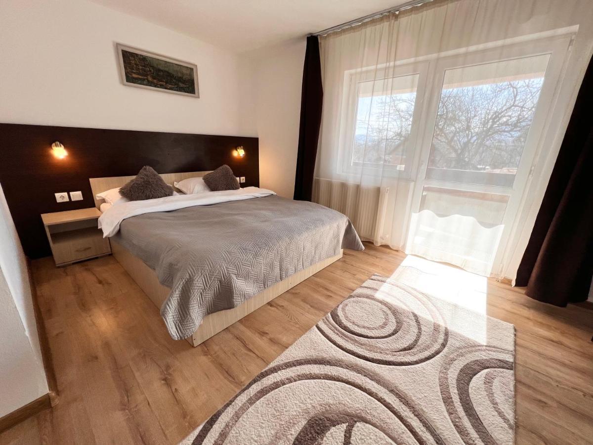Casa Centiu Hotell Bran  Exteriör bild
