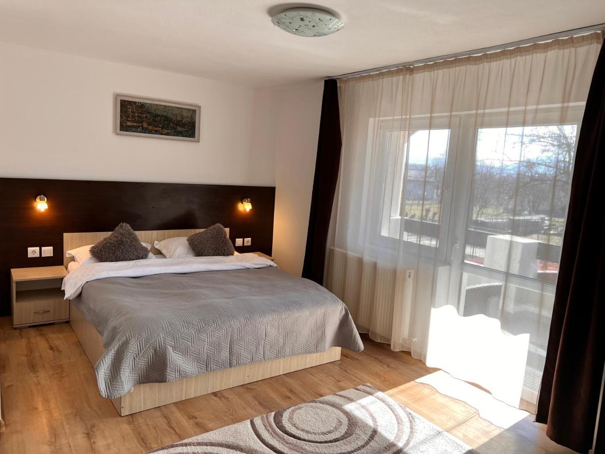 Casa Centiu Hotell Bran  Exteriör bild